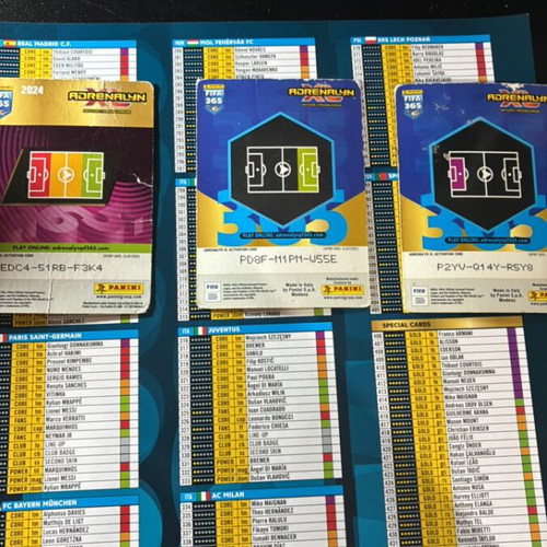 Panini FIFA 365 Adrenalyn XL used, 3 rare Top Master & Unstoppable cards