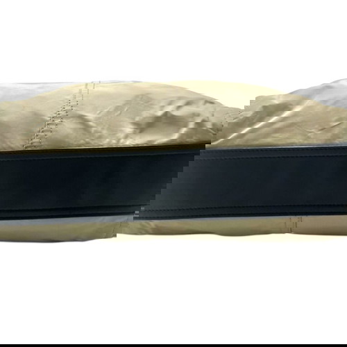 Burberry найлонова чанта за рамо употребявана, каки с обезцветявания