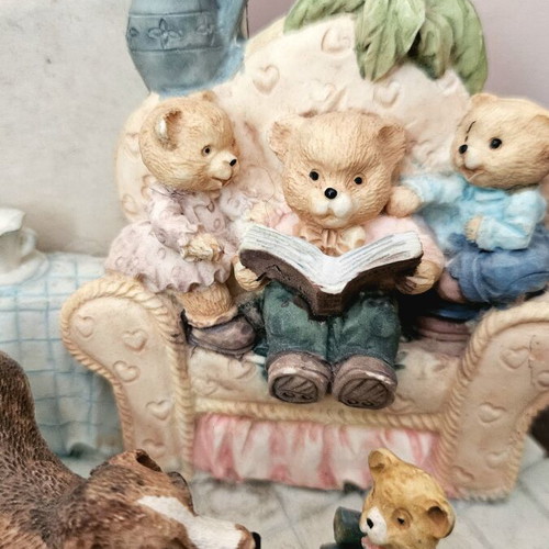 Ceramic children's photo frame like new with bear family design