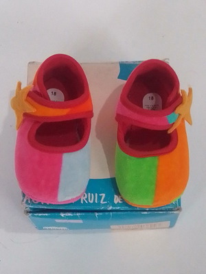 Baby shoes Cuquito Agatha No 18 new