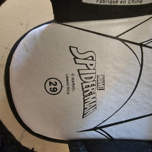 Spiderman sandals used, size 29