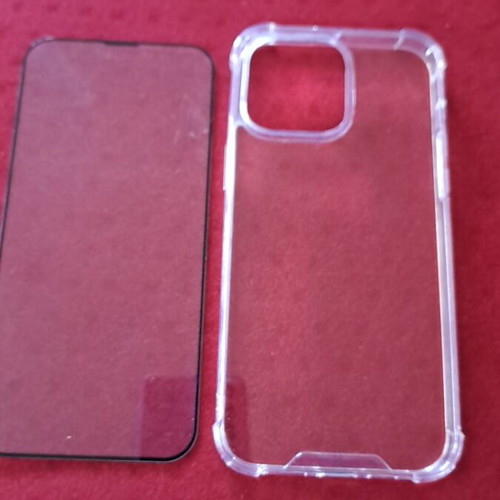 iPhone 14 Pro Max case and screen protector like new