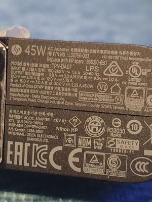 HP Laptop Charger USB-C 45W like new, model TPN-DA07