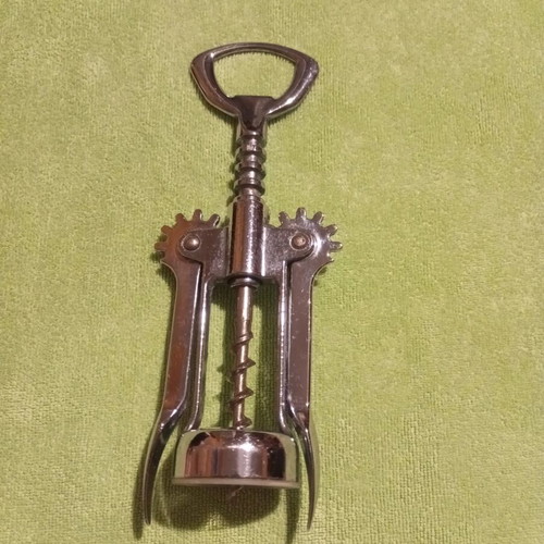 Classic metal corkscrew like new with double lever