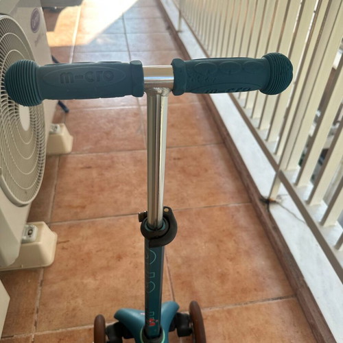 Mini Micro Deluxe kids scooter, dark green