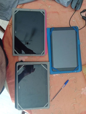 Tablets Huawei MediaPad T5 και Alcatel 1T μεταχειρισμένα, με θήκες