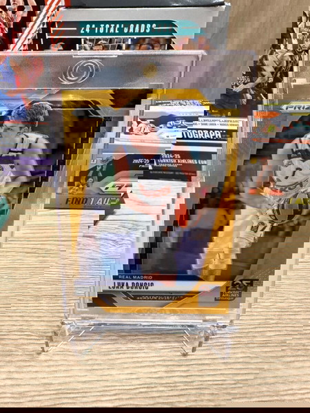 Panini Euroleague Prizm 2024-2025 Luca Doncic Gold Prizm /10