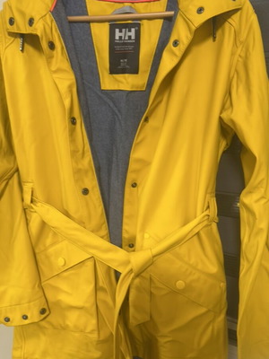 Μπουφάν Helly Hansen σαν καινούργιο, μουσταρδί, μέγεθος M