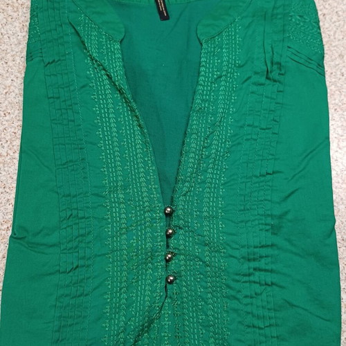Massimo Dutti sleeveless blouse size S green like new