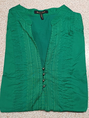 Massimo Dutti sleeveless blouse size S green like new