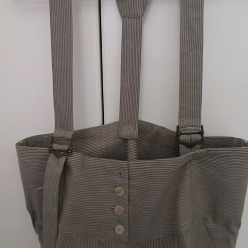High-waisted pants with suspenders new, with tag