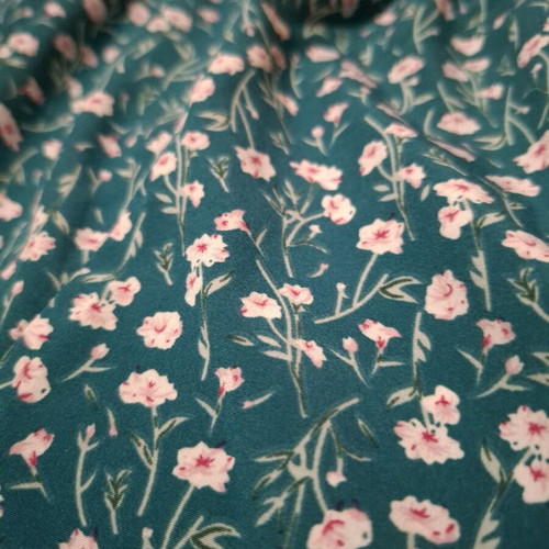 Shein set shorts and floral top like new, size S