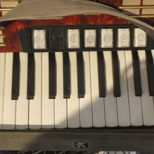 Accordion like new, unused
