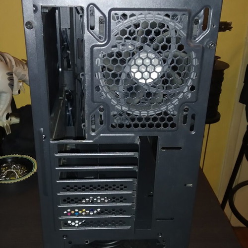 Cougar MX440-G RGB Case with 6 Alseye Halo 4.0 RGB Fans like new
