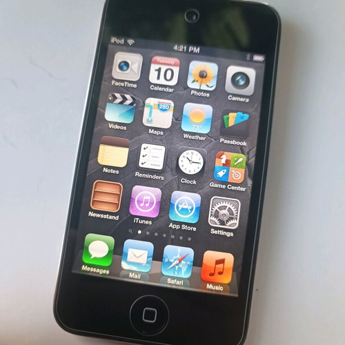 iPod Touch 4th Gen 32Gb like new, full of classic games