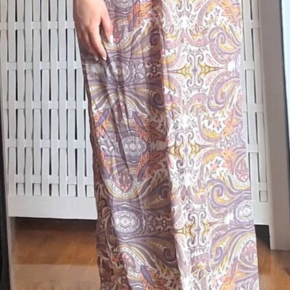 Boohoo Boho Dress like new, colorful, comfortable fit