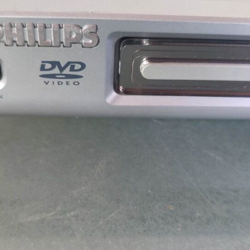 Sony DVD Player 729 like new