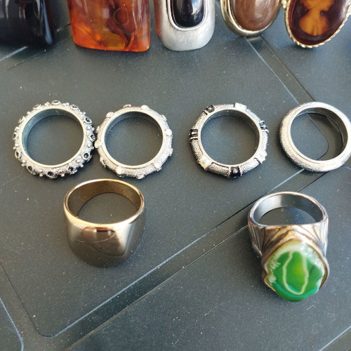 Rings like new, pack of 12 pieces