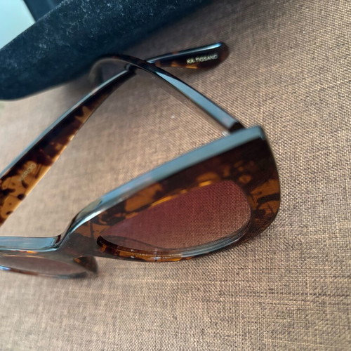 Meller Karoo Tigris Carbon sunglasses new, black-brown cat-eye