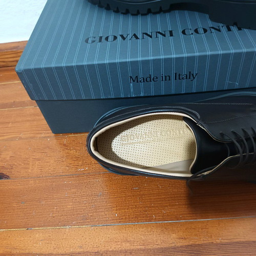 Giovanni Conti leather brown derby shoes new, size 41