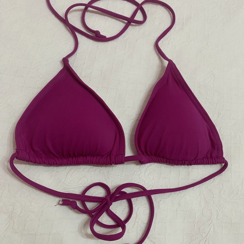 Magenta bikini top like new, size S/M with removable cups