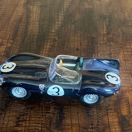 Jaguar D-Type Bueb-Flockhart toy car like new