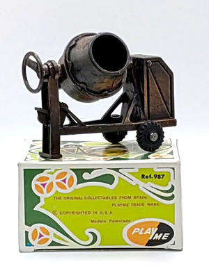 Playme DieCast Cement Mixer Pencil Sharpener new, vintage 1970