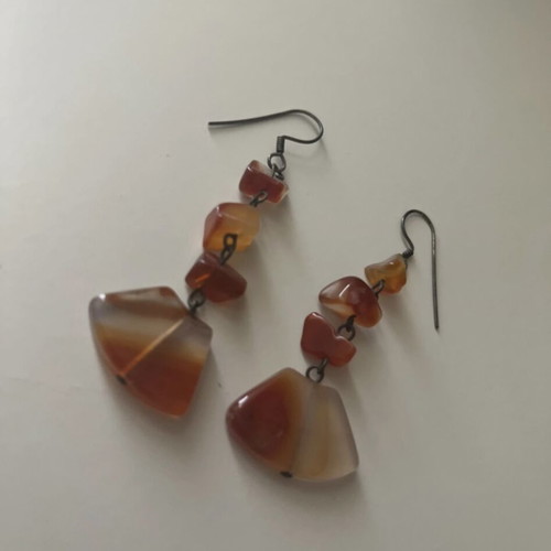 Women's dangling earrings with stones like new