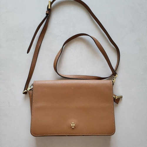Tory Burch messenger bag used, tan