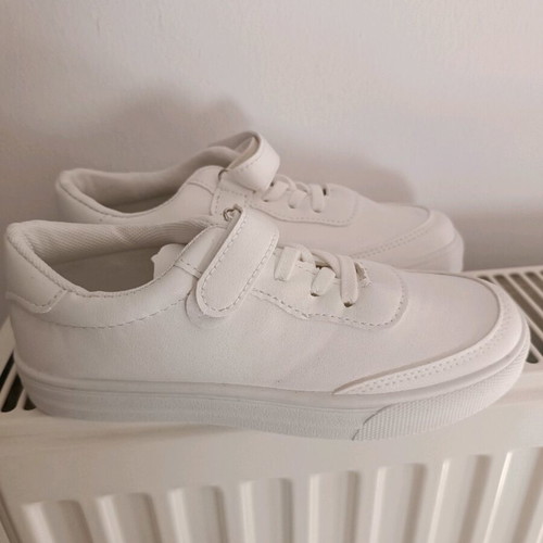 Λευκά αθλητικά sneakers νούμερο 34 καινούργια
