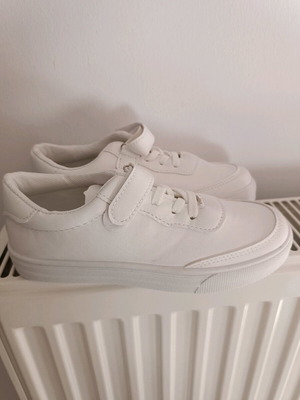 Λευκά αθλητικά sneakers νούμερο 34 καινούργια
