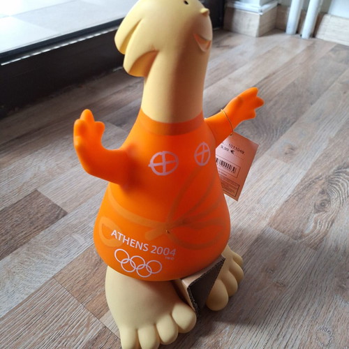 Olympic Games Athens 2004 Collectible Piggy Banks new, authentic with tags