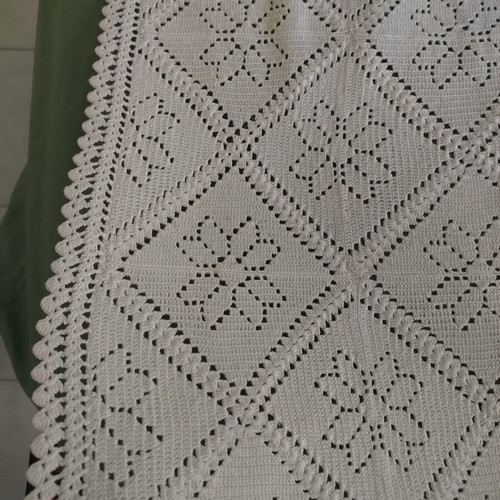 Handmade blanket like new, vintage heirloom 196x145 cm