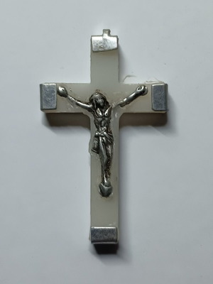 Metal-plastic cross with Christ from Jerusalem like new