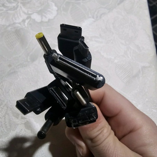 Usb charger used with multiple ports