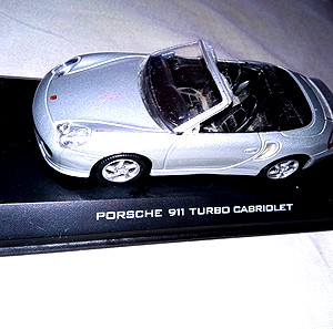 Μίνι μοντέλο Porsche 911 Turbo Cabriolet