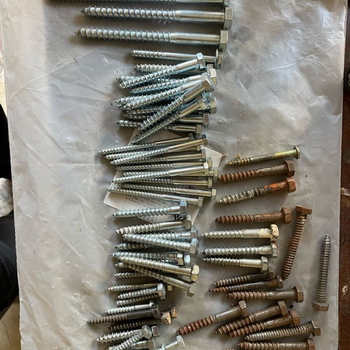 Various screws like new