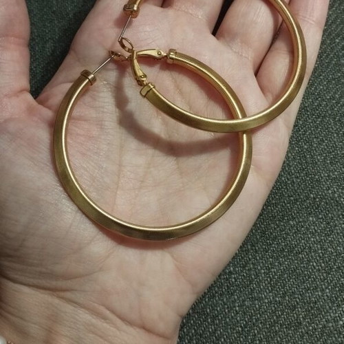 Gold Textured Hoop Earrings new, large elegant design