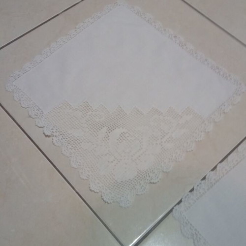 Set of 6 handmade small doilies 35x35 cm new