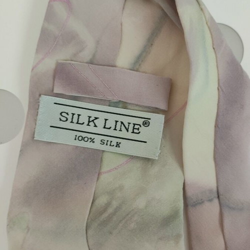 Silk tie 100% pink multicolor like new