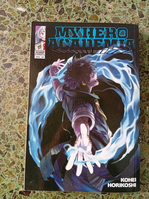My Hero Academia комикс том 30 като нов, на английски