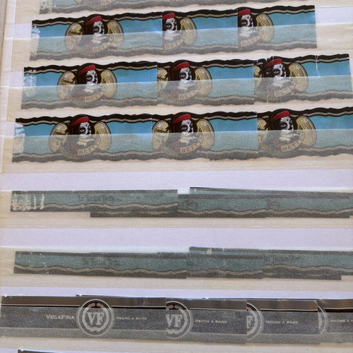 Συλλογή ετικετών πούρων μεταχειρισμένη σε άλμπουμ