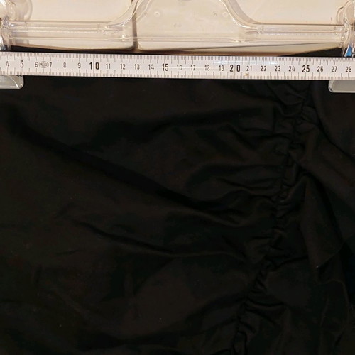 Zara mini skirt with ruffles like new, black, size S