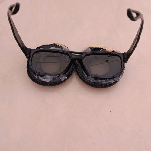 LG Donuts 3D glasses like new