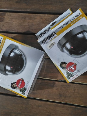 Konig SEC-DUMMY CAM 50 Ψεύτικη Κάμερα Παρακολούθησης Dome Μαύρη καινούργιο