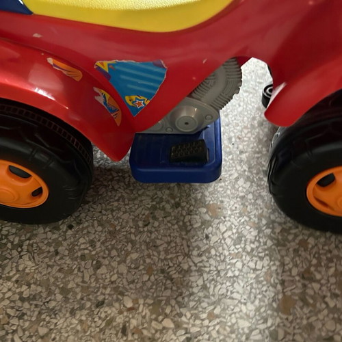 Toy car refurbished, battery operated for toddlers