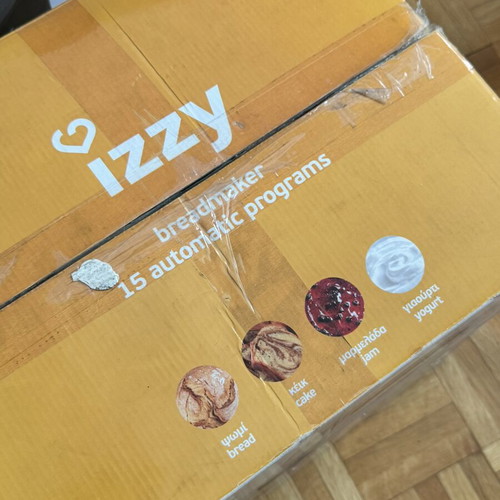 Izzy bread maker used