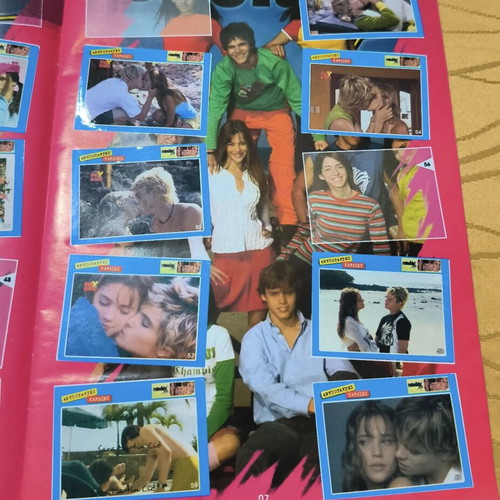 Rebelde Album Anypotaktes Kardies used with 117 stickers