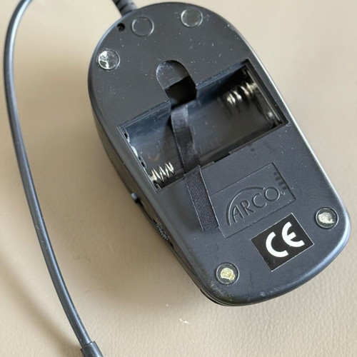 Radio with batteries like new, mouse-shaped vintage gadget