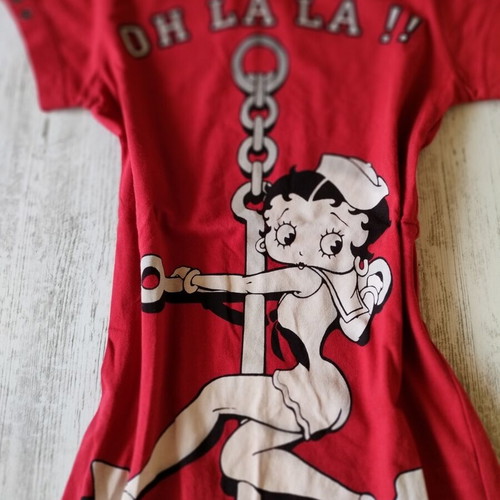 Red T-shirt with Print like New, Size M
